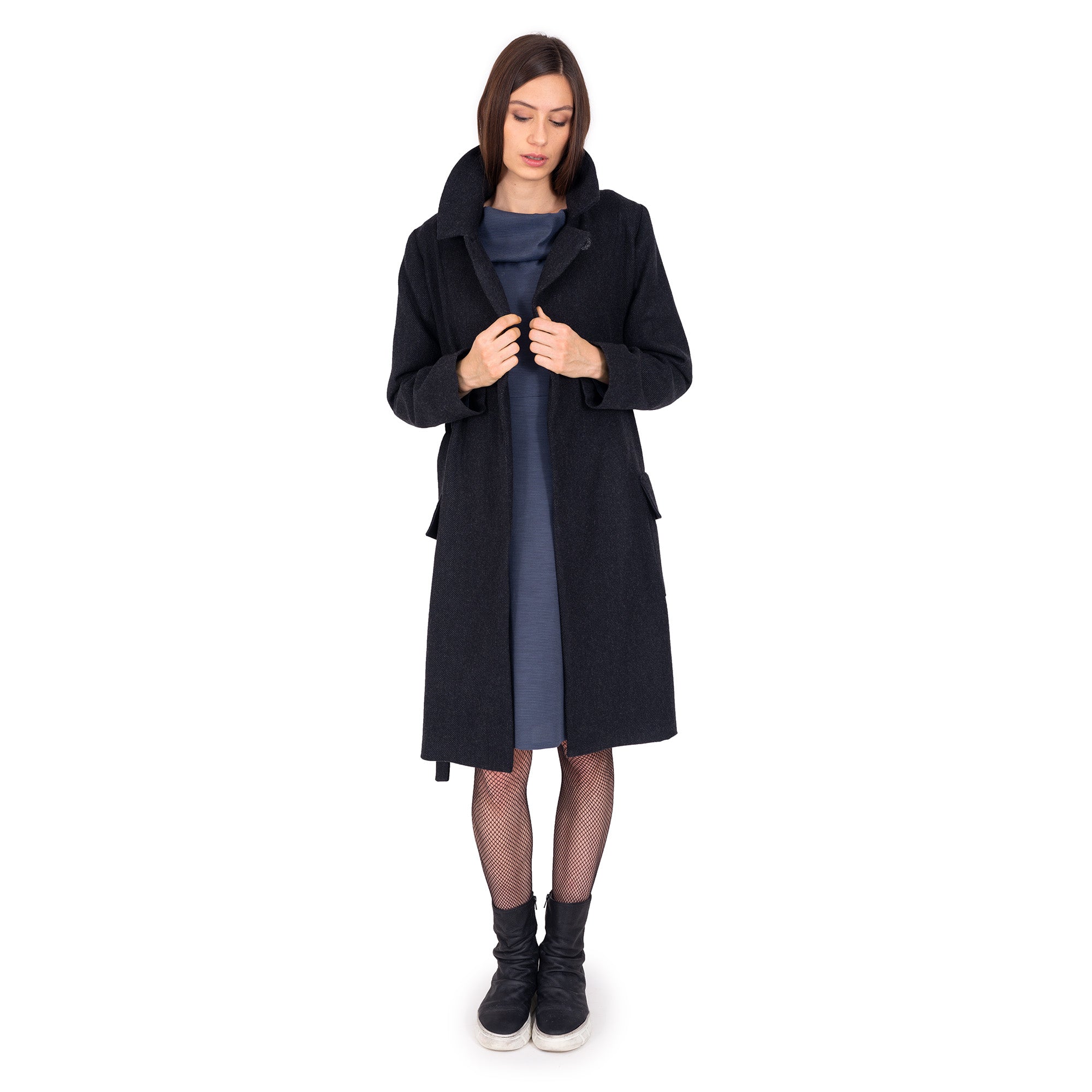 Wollmantel mit Gürtel